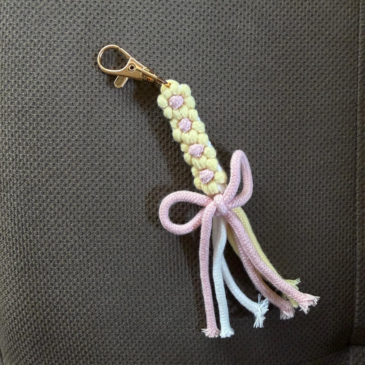 Daisy Charms