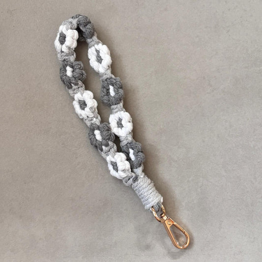Leo wristlet